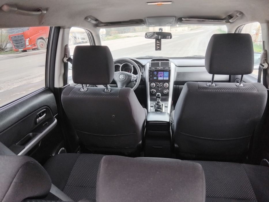 Vând Suzuki Grand Vitara