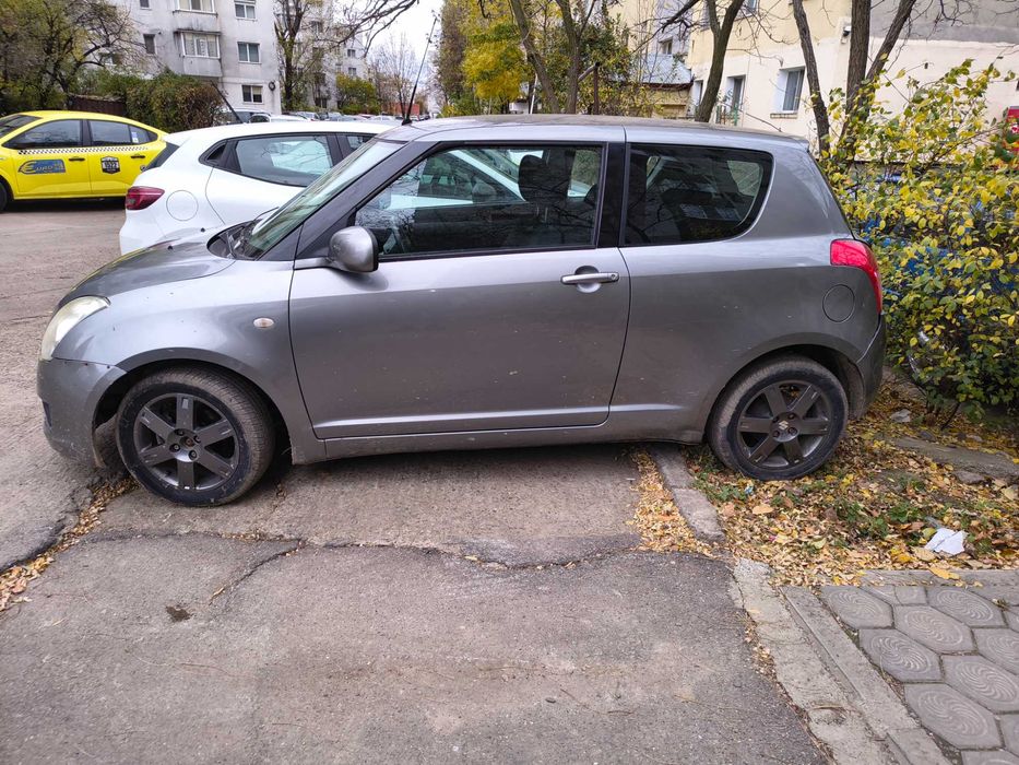 Vand urgent Suzuki an 2007 stare la motor foarte buna fara defecte..