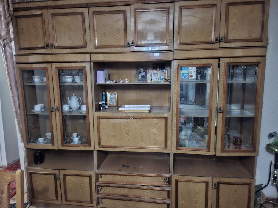 Стенка продаётся