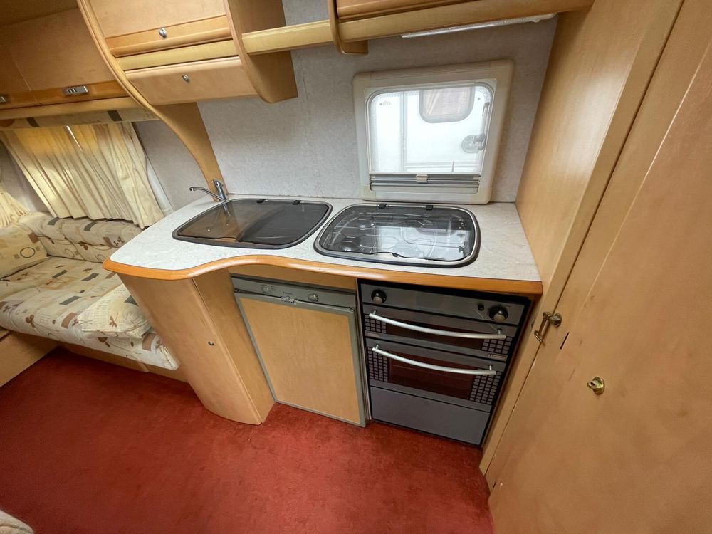 Bailey senator caravana