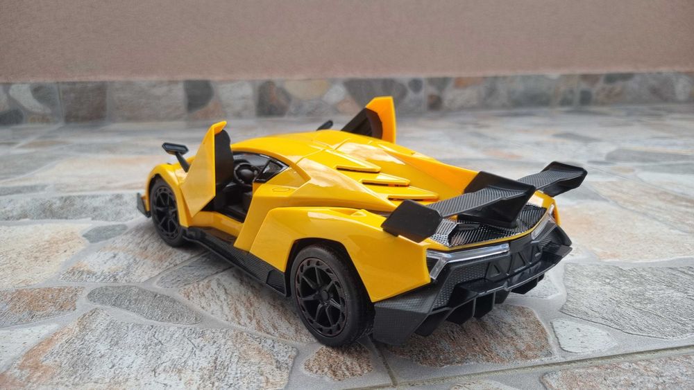 Детска играчка с дистанционно управление Lamborghini Veneno