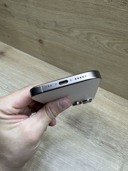 iPhone 16 PRO 128Gb Desert titanium 99% battery life