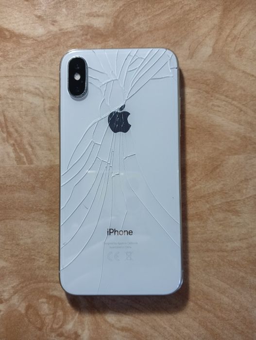Iphone X,încă funcționabil
