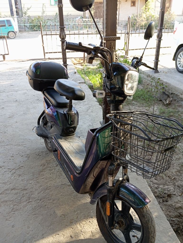 Skuter 55 chiqadi 2 oy boldi olinganiga