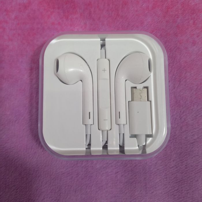 Наушники проводные