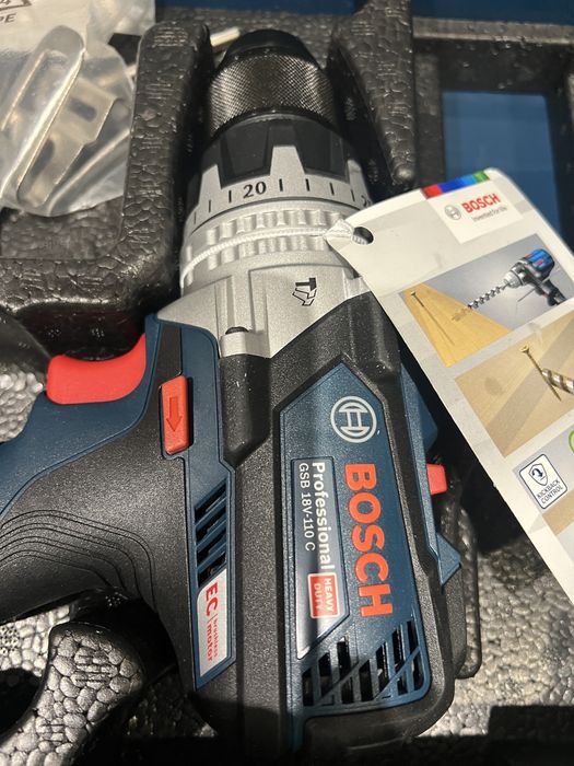 Filetanta cu percutie Bosch GSB 18V-110 C-Noua