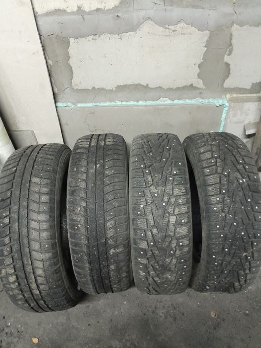 Продам зимнюю резину 205×65×15