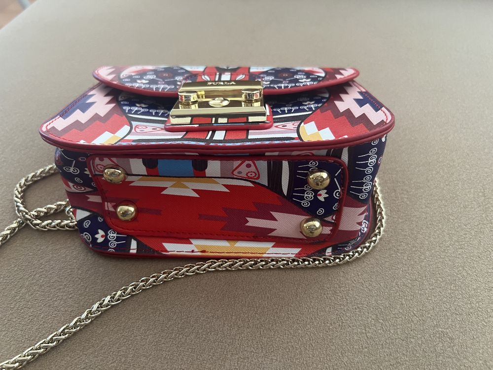 Дамска чанта furla