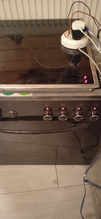 Plita și cuptor electric Bosch perfect funktional