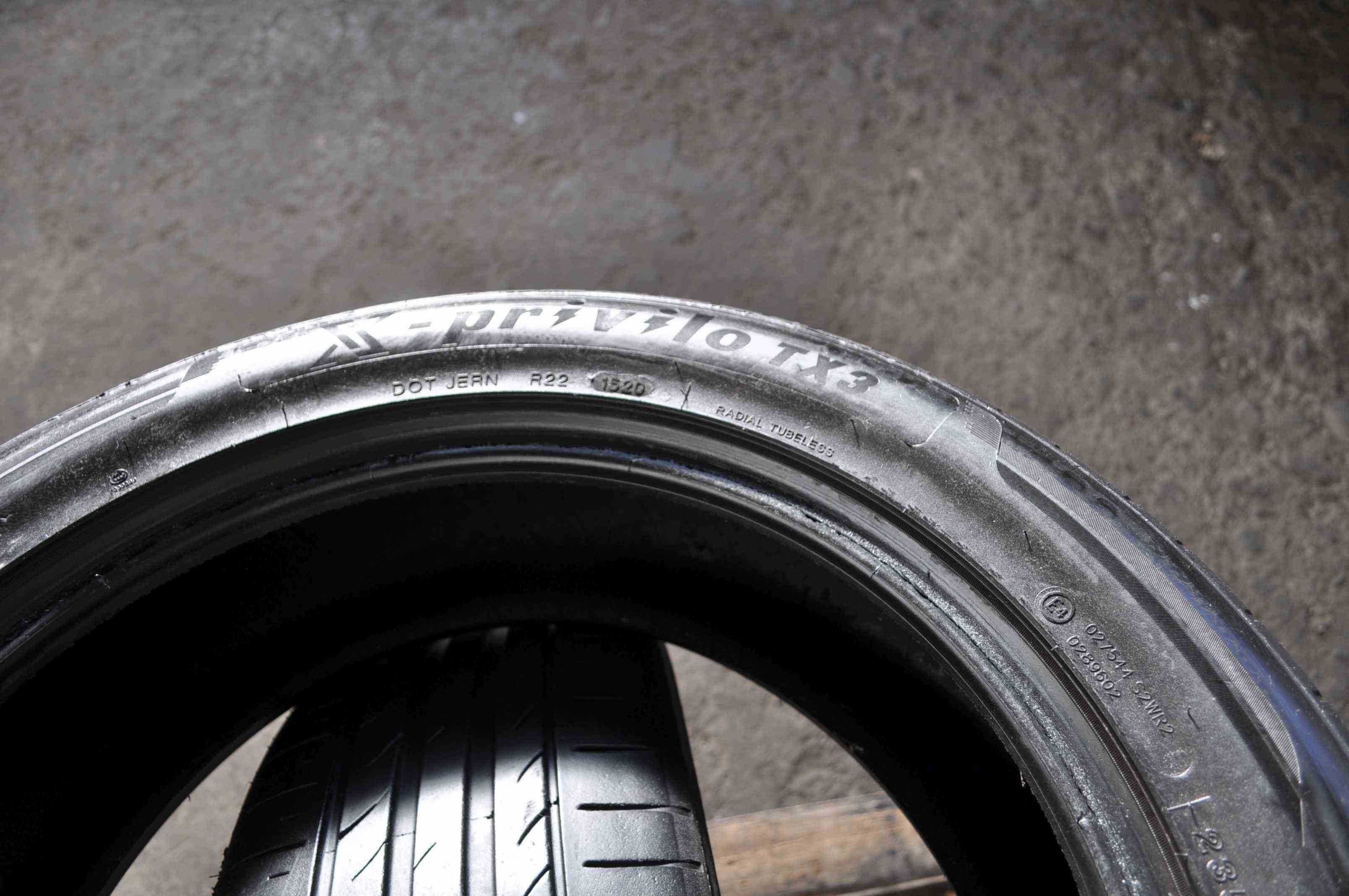 SET 2 Anvelope Vara 235/50 R18 TRAKMAX Privilo TX3 101Y