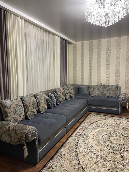 Мягкий уголок в отличном состоянии