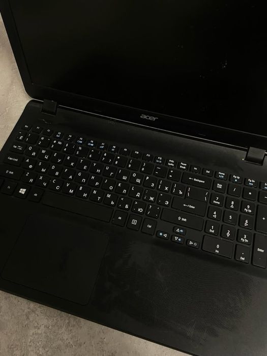 Ноутбук Acer, мало использовался, в отличном состоянии.