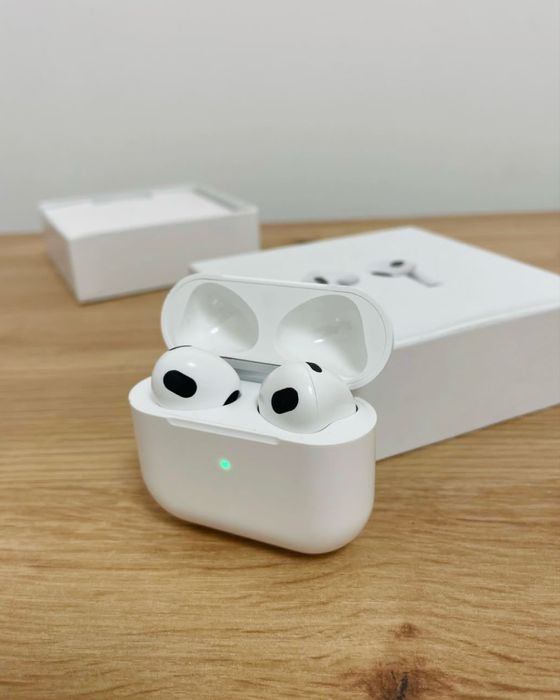 Airpods 4 Dubai