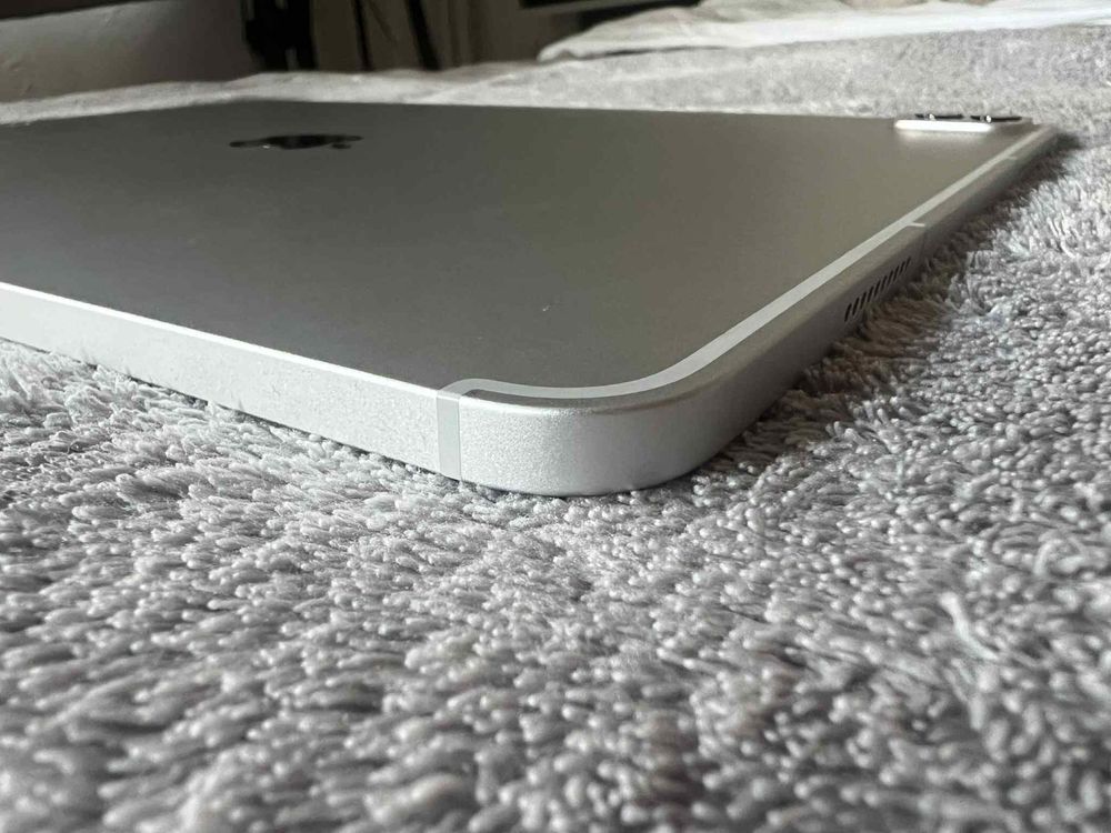 Ipad PRO M2 2TB 12.9 Celluar 2022 като нов!