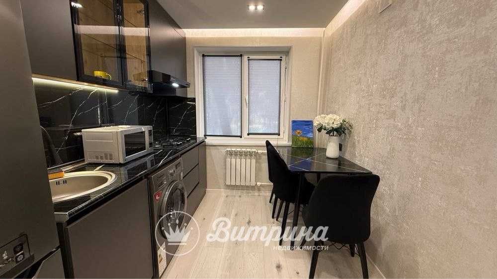 Продажа 1/2/5 на Шота Руставели