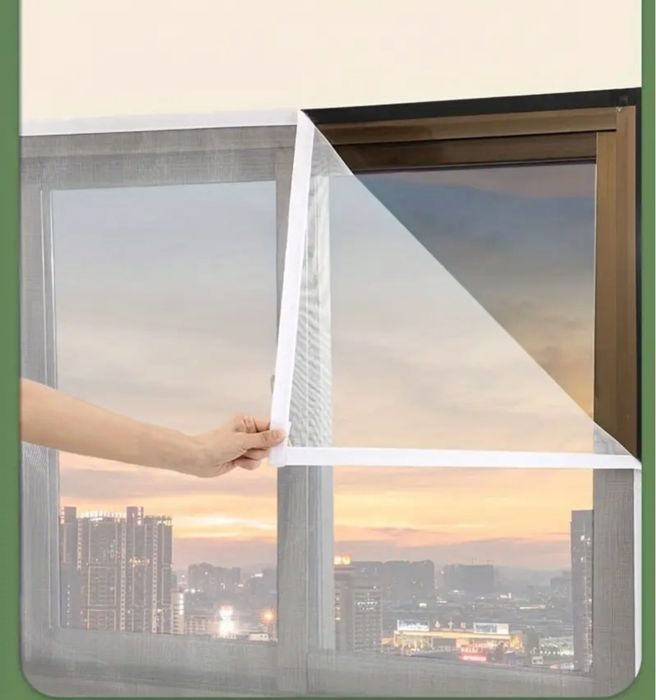 Комарник за прозорец 90х100 см