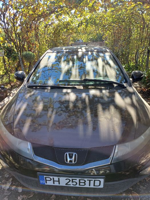 Vând Honda civic