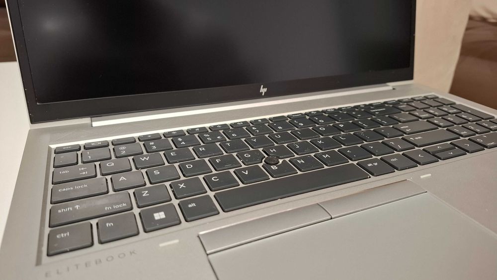 Laptop HP EliteBook i5-1145G7 • 16GB RAM • 256GB SSD Stare foarte bună