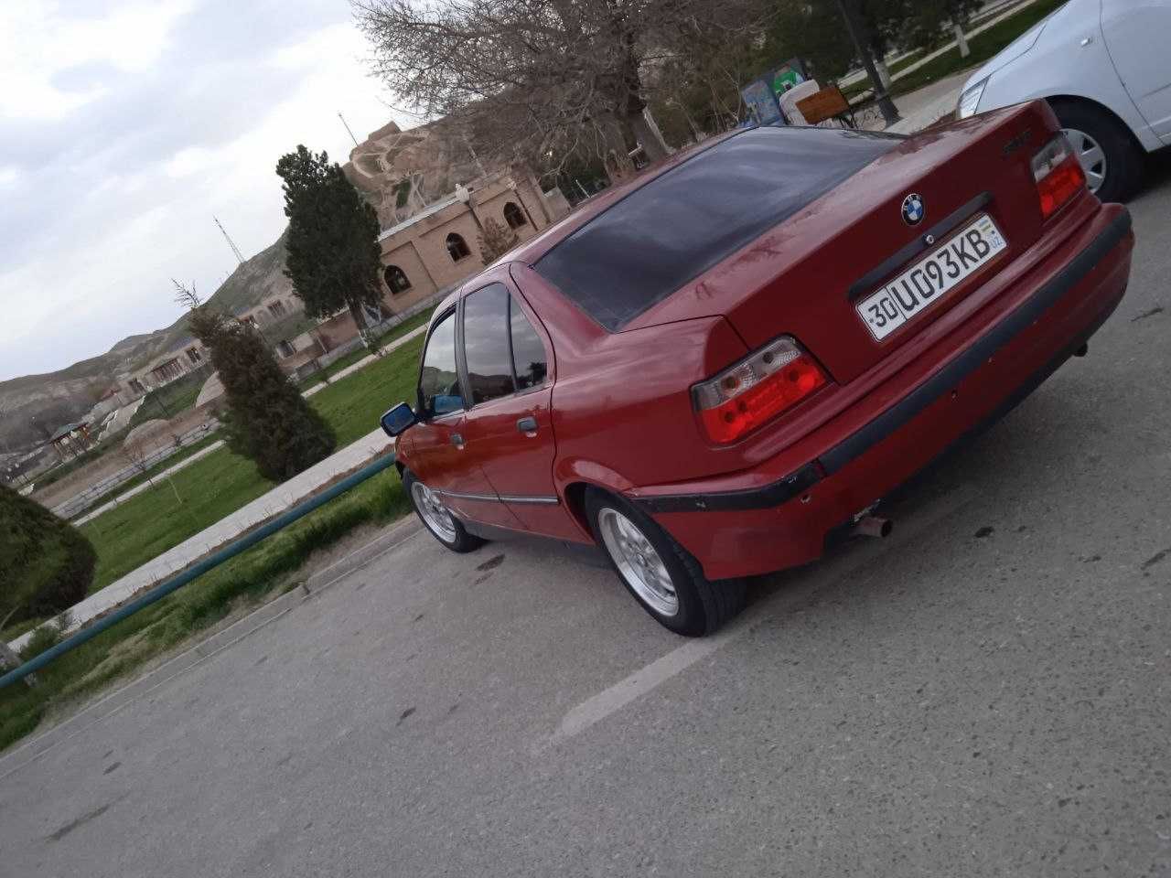 Продаю BMW E36 на бензини