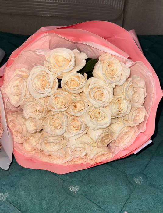 Продам красивые букеты роз