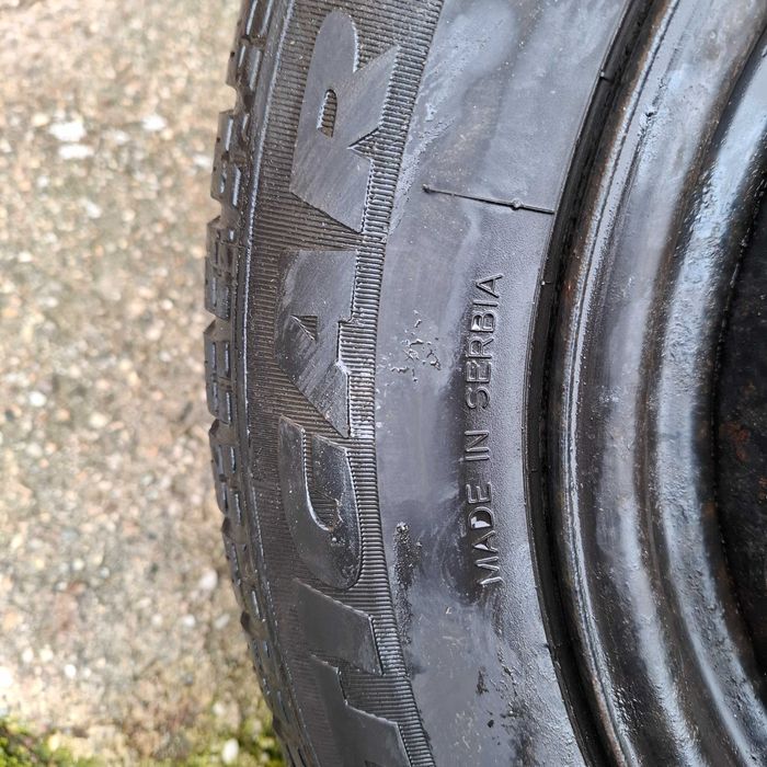 Set roti iarna Logan