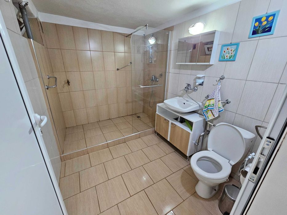 Двустаен апартамент, 100 кв.