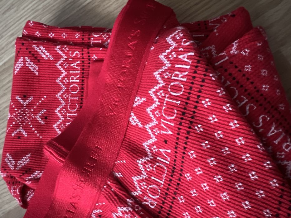 Pijama Victoria’s Secret marimea M