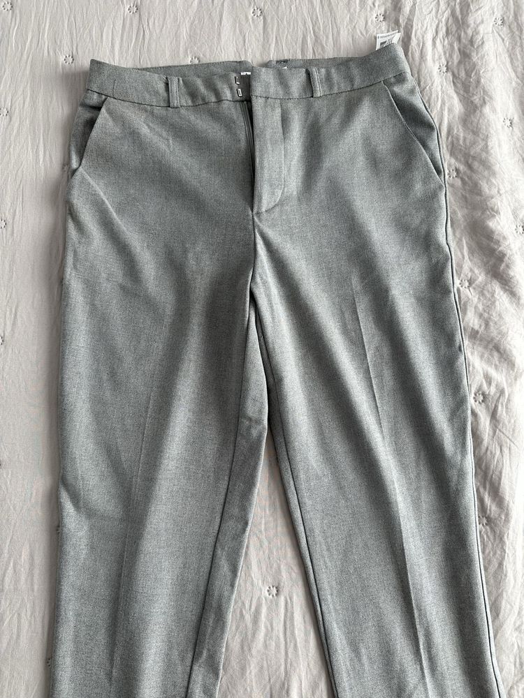 Клин на Zara  в размер М