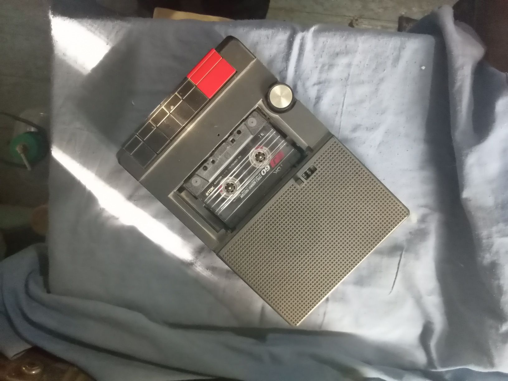 Продается магнитофон GrundiG