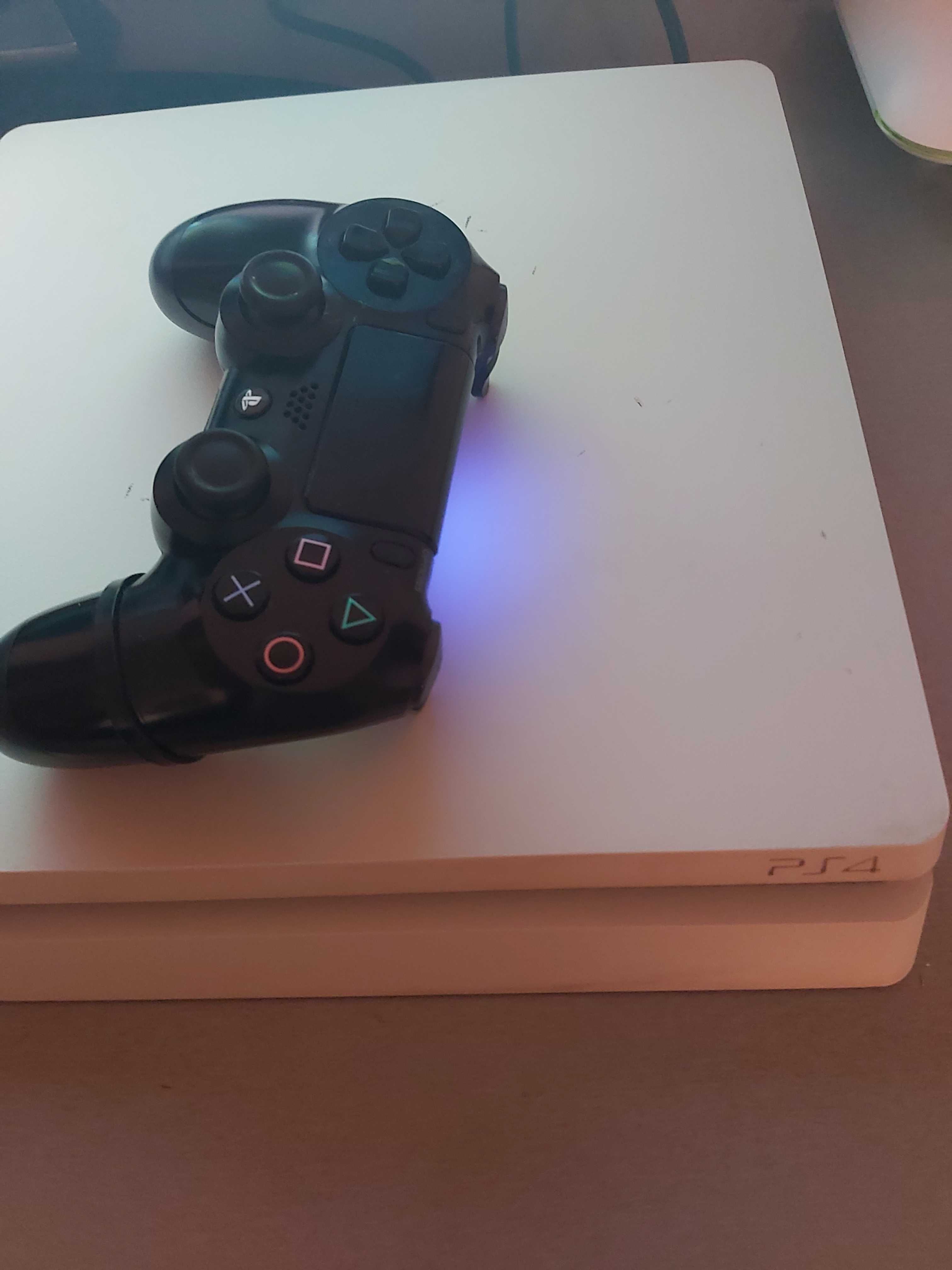 Playstation 4 Slim + Jocuri