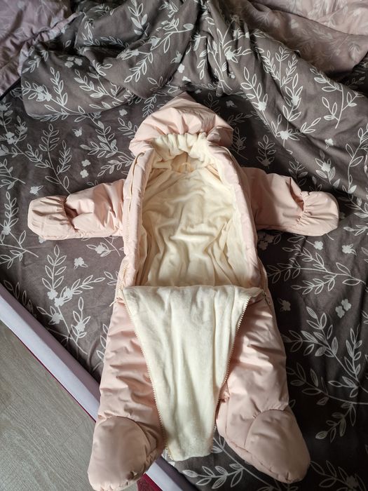 Зимний комбинезон бренда kinderlitto