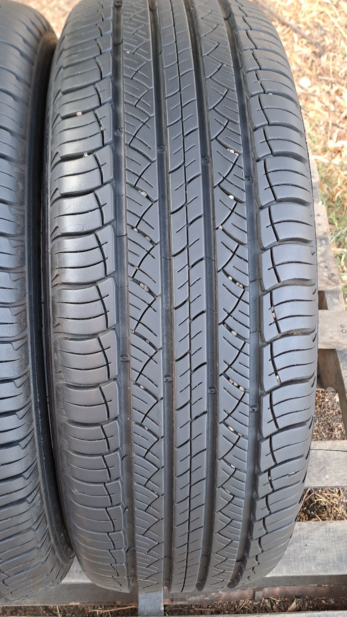 2бр. 215/60/17 Michelin Latitude Tour HP
