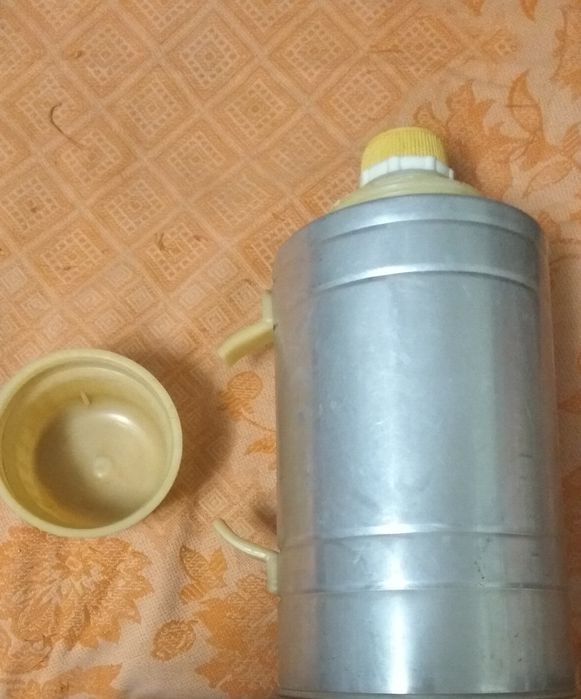 Продам термос СССР комбайнера