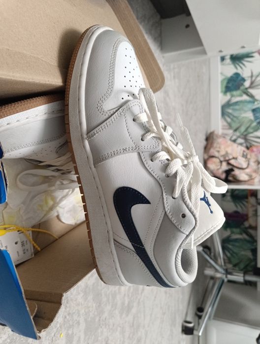 Кросовки air jordan 1 georgetown