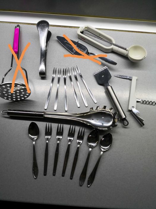 Кухненски помощници и прибори