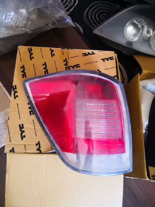 Vand faruri, stopuri, grila opel astra h