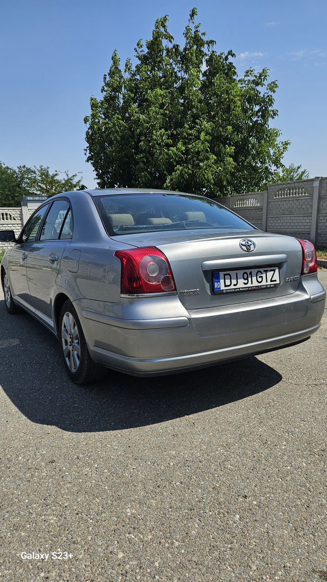 Toyota Avensis T25 1.8 VVT-i benzină, 2007, 166045km

Preț: 3700 eur