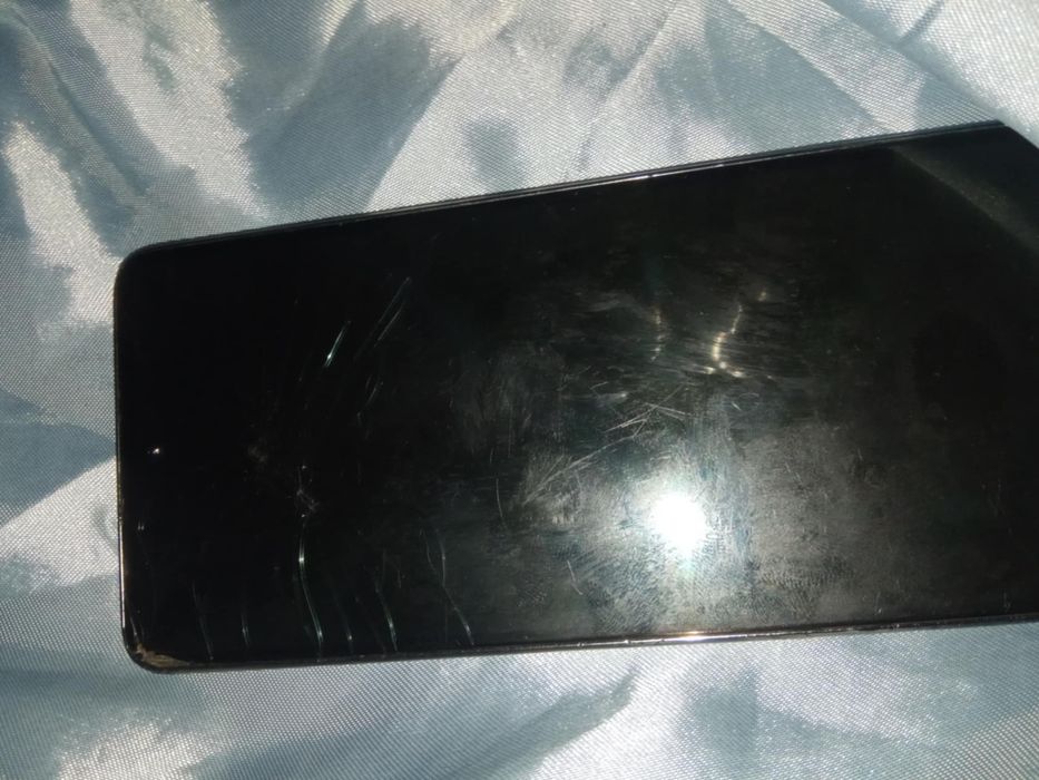 Vând samsung galaxy A53 sau schimb cu iphone 11