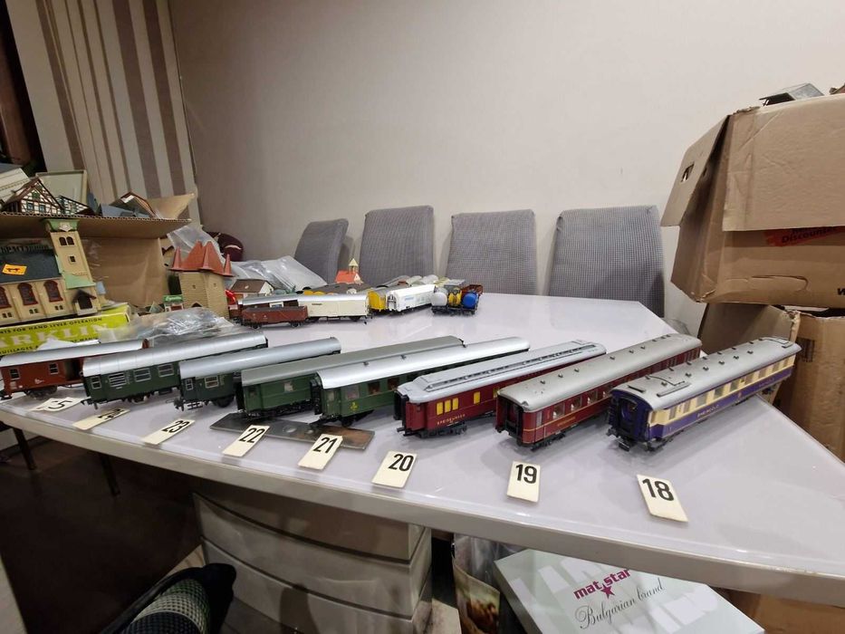 Локомотиви,аналогови, Piko и Пътнически вагони Piko, Fleischmann,Roco