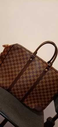 Geanta Louis Vuitton