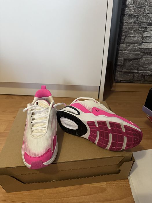 Nike Air max nova
