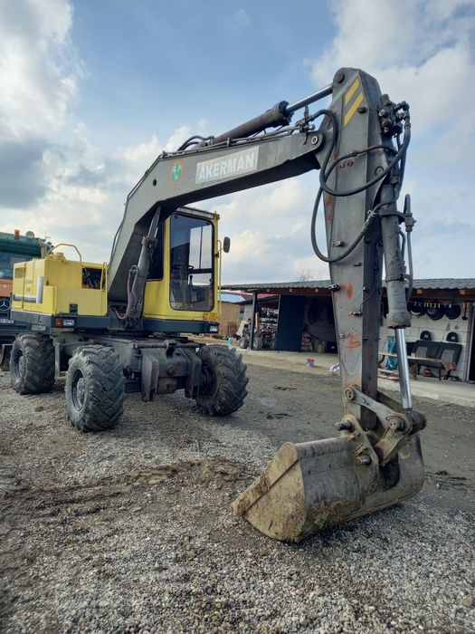 Akerman 14 tone pe roti