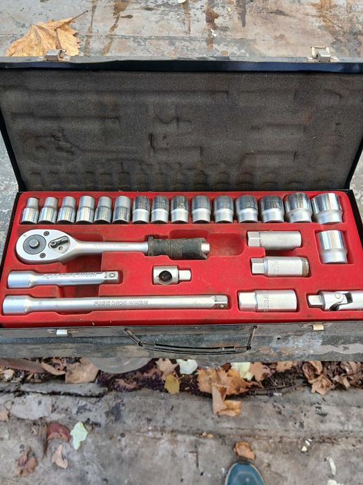 Гидория за камион в куфар