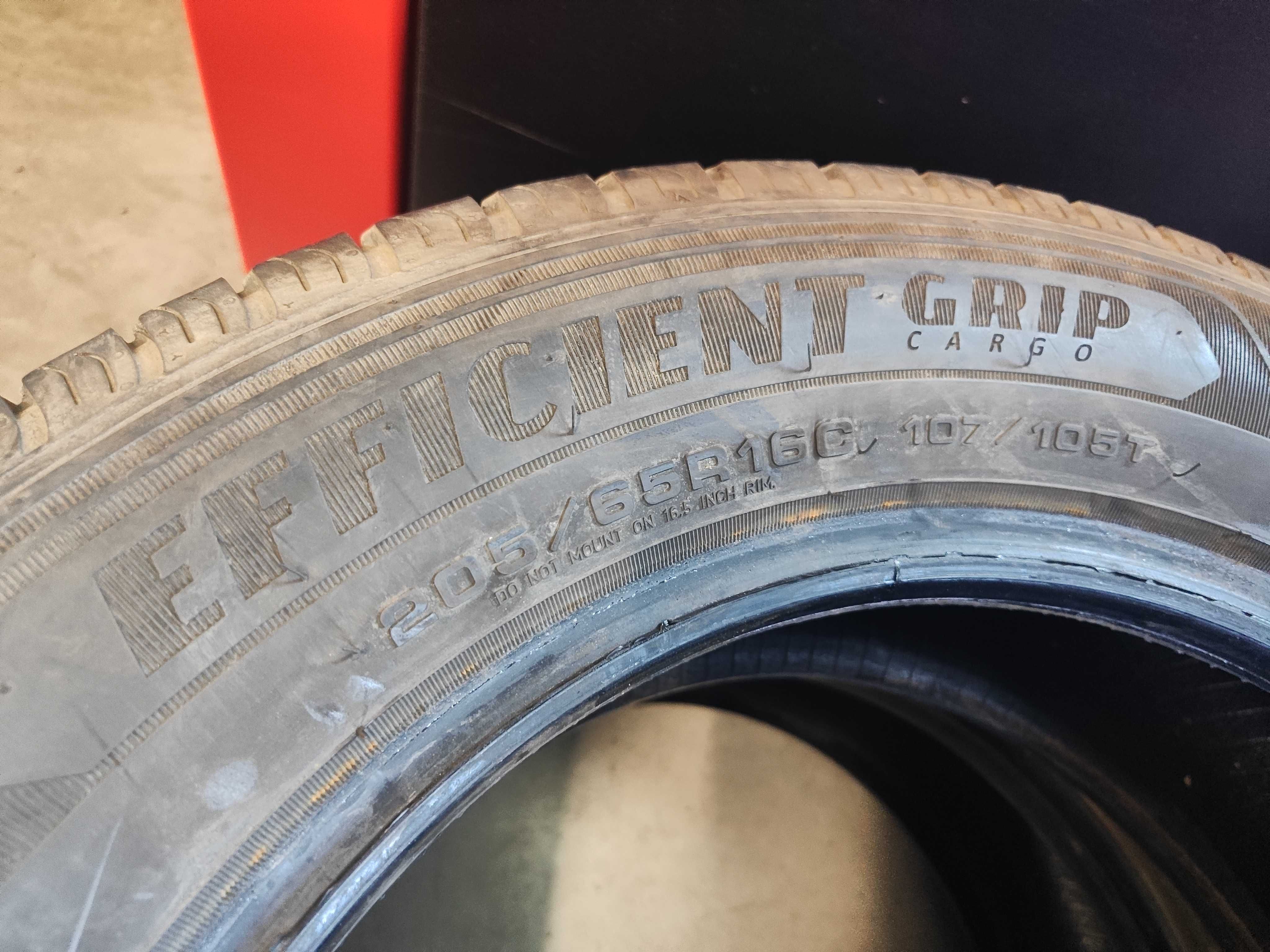 2бр.летни гуми 205/65/16C Goodyear
