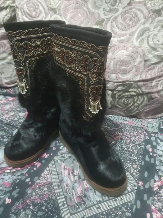 Унты натуралки новые