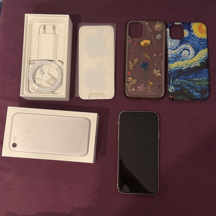 iPhone 11 alb 256gb cu accesorii + cutie nefolosita
