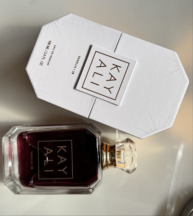 Отливка от Kayali Vanilla 28 и Candy