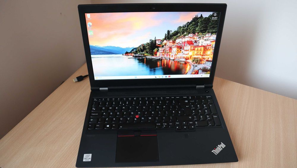 Lenovo ThinkPad P15 1 Gen NVIDIA T1000 15,6/ i7 10850H / 1TB NVMe/16GB