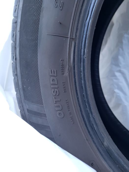 Vand ANVELOPE vara 215 60 R16