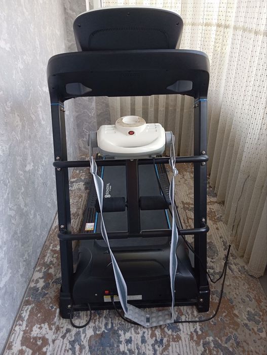 Беговая дорожка отличном состояние уже год не пользуюсь.Югуриш йўлакча